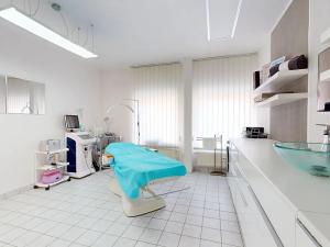 Pronájem komerční nemovitosti, Benešov, Hráského, 67 m2