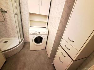 Pronájem bytu 2+1, Hradec Králové, Puškinova, 60 m2