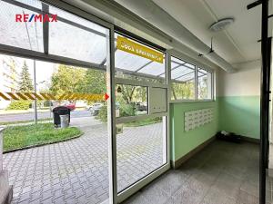 Pronájem bytu 2+kk, Kladno, Vodárenská, 40 m2
