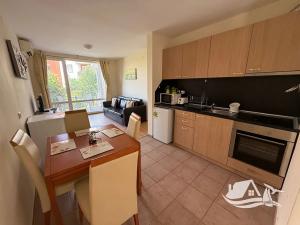 Prodej bytu 3+kk, Nesebar, Bulharsko, 63 m2