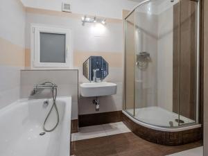 Prodej bytu 3+kk, Praha - Horní Měcholupy, Janovská, 70 m2