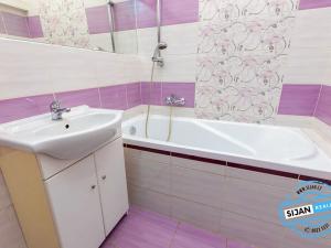 Prodej bytu 2+1, Opava, Holasická, 59 m2