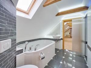 Prodej rodinného domu, Libice nad Cidlinou, Školní, 171 m2