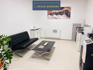 Pronájem obchodního prostoru, Zlatníky-Hodkovice, Technologická, 850 m2