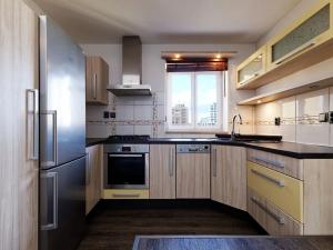 Pronájem bytu 2+kk, Brno, Smetanova, 70 m2