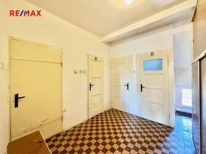 Prodej bytu 2+kk, Přelouč, Československé armády, 55 m2