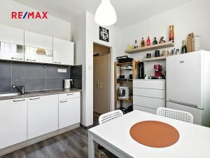 Prodej bytu 1+1, Praha - Letňany, Chlebovická, 31 m2