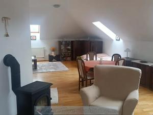 Pronájem bytu 2+kk, Praha - Dolní Měcholupy, Za kovárnou, 85 m2