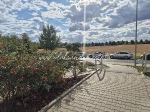 Pronájem bytu 2+kk, Praha - Čakovice, Tryskovická, 63 m2