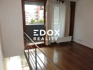 Pronájem bytu 2+kk, Praha - Vysočany, Podnádražní, 60 m2