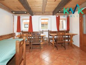 Prodej ubytování, Boží Dar, 234 m2