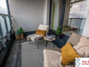 Pronájem bytu 2+kk, Praha - Stodůlky, náměstí Junkových, 49 m2