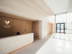 Pronájem garážového stání, Praha - Bubeneč, Vítězné náměstí, 15 m2