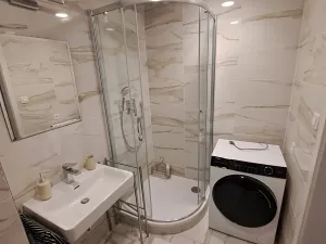 Pronájem bytu 1+kk, Praha - Žižkov, Tetauerova, 27 m2