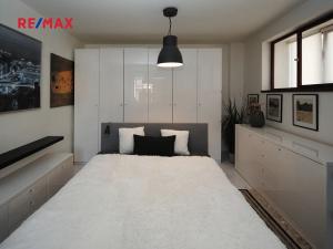 Prodej bytu 2+kk, Kutná Hora, náměstí Národního odboje, 65 m2
