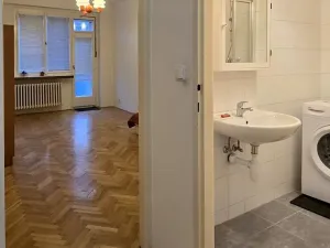 Pronájem bytu 1+kk, Praha - Bubeneč, Terronská, 45 m2