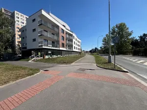 Pronájem obchodního prostoru, Praha, Milánská, 70 m2