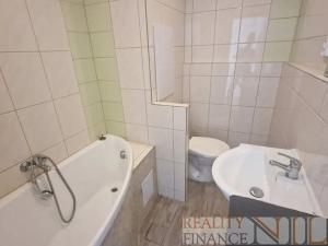 Pronájem bytu 1+1, Plzeň, Lábkova, 36 m2