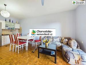 Prodej bytu 2+kk, Novi Vinodolski, Chorvatsko, 44 m2