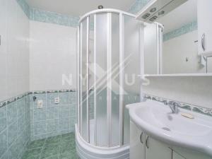 Pronájem bytu 5+1, Praha - Hlubočepy, Lamačova, 93 m2