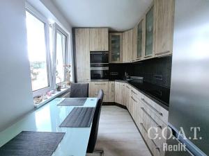 Prodej bytu 3+1, Horní Bříza, Tovární, 69 m2