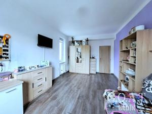 Prodej bytu 3+1, Horní Bříza, Tovární, 69 m2