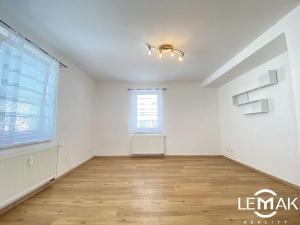Prodej bytu 2+kk, Litovel, Severní, 58 m2