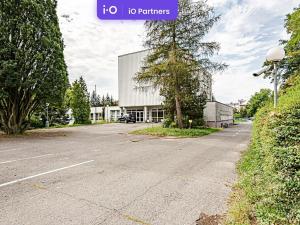 Pronájem výrobních prostor, Nymburk, U Početky, 2000 m2