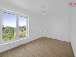 Pronájem bytu 2+kk, Praha - Hostavice, Českobrodská, 54 m2