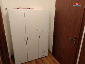 Pronájem bytu 1+kk, Praha - Hloubětín, Kukelská, 24 m2
