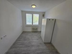 Pronájem bytu 2+kk, Most, Šeříková, 42 m2