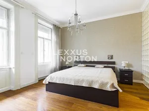 Pronájem bytu 4+1, Praha - Malá Strana, Zborovská, 154 m2