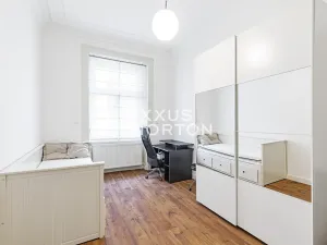 Pronájem bytu 4+1, Praha - Malá Strana, Zborovská, 154 m2