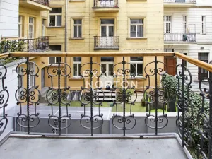 Pronájem bytu 4+1, Praha - Malá Strana, Zborovská, 154 m2