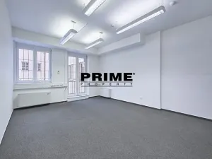 Pronájem kanceláře, Praha - Nové Město, Soukenická, 401 m2