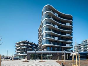 Pronájem obchodního prostoru, Praha - Stodůlky, Bělohlávkova, 242 m2