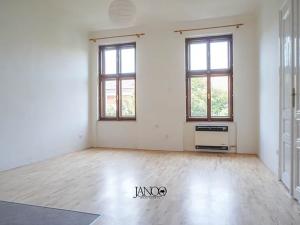 Pronájem bytu 2+kk, Brno, třída Kpt. Jaroše, 54 m2