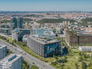 Pronájem kanceláře, Praha - Michle, Želetavská, 433 m2