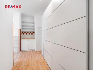 Prodej bytu 4+kk, Praha - Michle, U plynárny, 77 m2