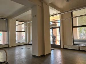 Pronájem obchodního prostoru, Brno, Husitská, 128 m2