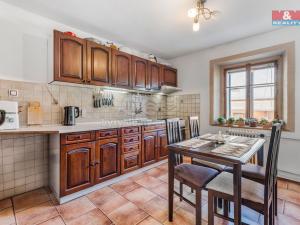 Prodej rodinného domu, Veselé, 270 m2