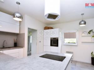 Prodej rodinného domu, Panenské Břežany, Strmá, 73 m2