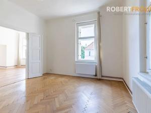 Pronájem bytu 3+1, Praha - Střešovice, Lomená, 110 m2