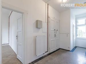 Pronájem bytu 3+1, Praha - Střešovice, Lomená, 110 m2