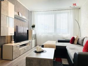 Prodej bytu 3+1, Praha - Chodov, Petýrkova, 69 m2