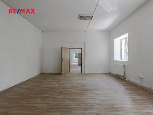 Prodej výrobních prostor, Zbiroh, Líšenská, 700 m2
