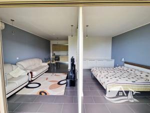 Prodej bytu 2+kk, Obzor, Bulharsko, 66 m2