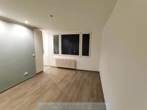 Pronájem bytu 1+kk, Praha - Vysočany, Na Harfě, 26 m2