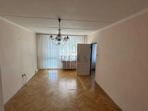 Prodej bytu 3+1, Karlovy Vary, Vítězná, 74 m2