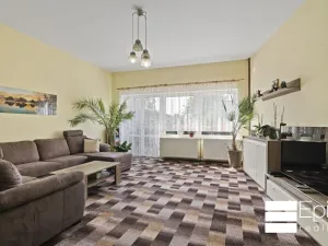Prodej rodinného domu, Tišice, Okružní, 530 m2